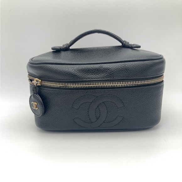 CHANEL CAVIAR CC VINTAGE BLACK VANITY COSMETIC BAG - Picture 1 of 16